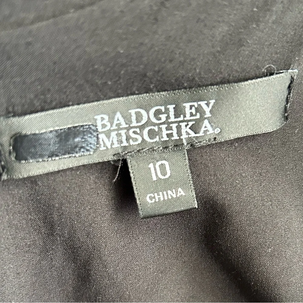 Badgley Mischka Black Long Sleeve Gown - Picture 11 of 15